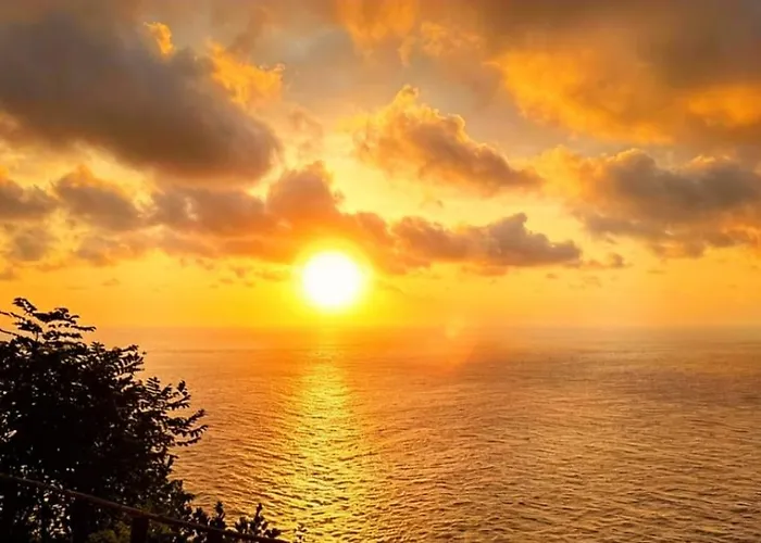 Cozzy Sea Dream Cliff Eco Hostal